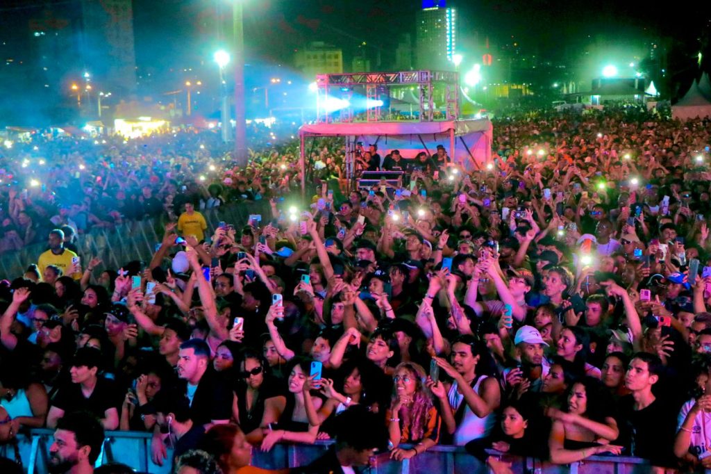 Campinas Hip Hop Festival reúne mais de 25 mil pessoas e celebra várias gerações do rap – campinas-hip-hop-festival-reune-mais-de-25-mil-pessoas-e-celebra-varias-geracoes-do-rap-–