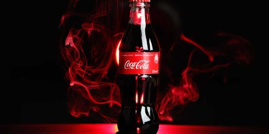 que-pavor:-nutricionista-ferve-coca-cola-e-video-com-resultado-deixa-amantes-do-refrigerante-assustados