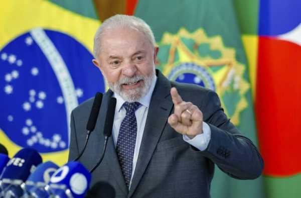 lula-nao-ve-erro-de-haddad-no-caso-iof:-“fazenda-tenta-fazer reparo”