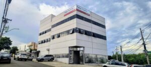 fatec-paulinia-entra-na-fase-final-de-obras-e-recebe-painel-de-identificacao