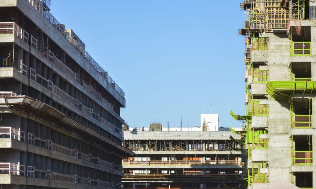 caixa-retoma-financiamento-para-imoveis-acima-de-r$-2,25-milhoes