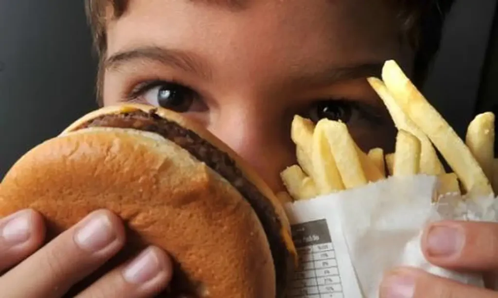 uma-em-cada-cinco-criancas-e-adolescentes-tem-sobrepeso-ou-obesidade