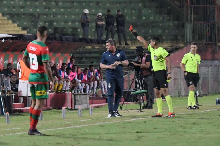 fabio-matias-e-anunciado-na-chapecoense-apos-demissao-na-portuguesa-sp