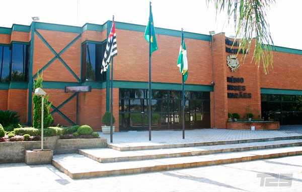 camara:-anderson-henrique-pede-reforco-de-agentes-de-transito-em-escolas-do-municipio