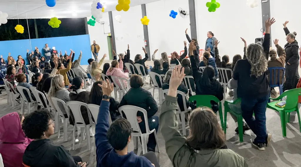assembleia-das-educadoras-infantis-reafirma-unidade-da-categoria-na-luta-pelo-reenquadramento