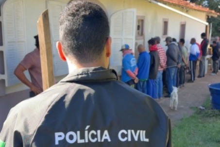 gcm-e-policia-civil-fazem-operacao-em-abrigo-de-dependentes-quimicos