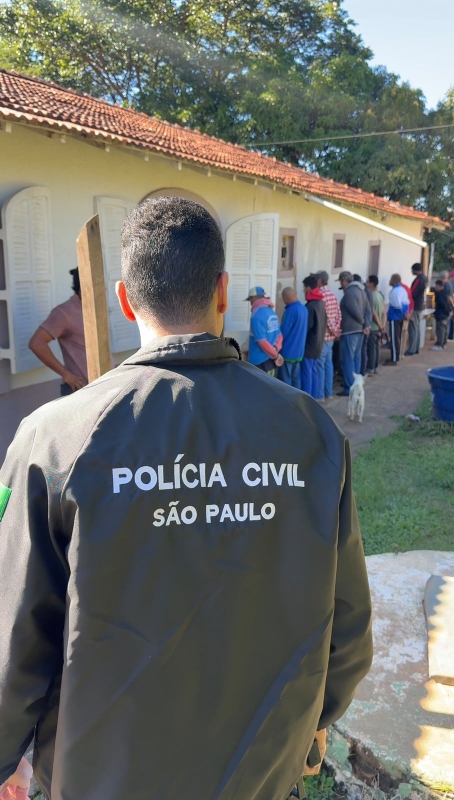 gcm-e-policia-civil-fazem-operacao-em-abrigo-de-dependentes-quimicos