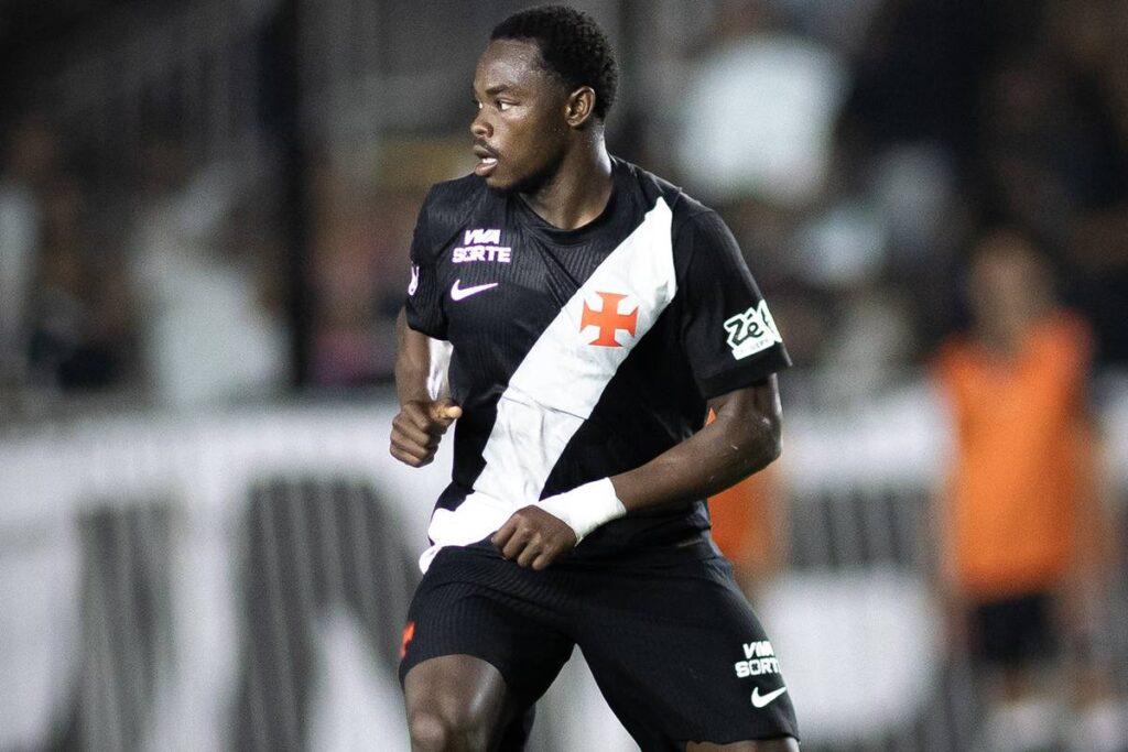 Andrés Gómez é vetado no aquecimento e está fora de Bahia x Vasco andres-gomez-e-vetado-no-aquecimento-e-esta-fora-de-bahia-x-vasco