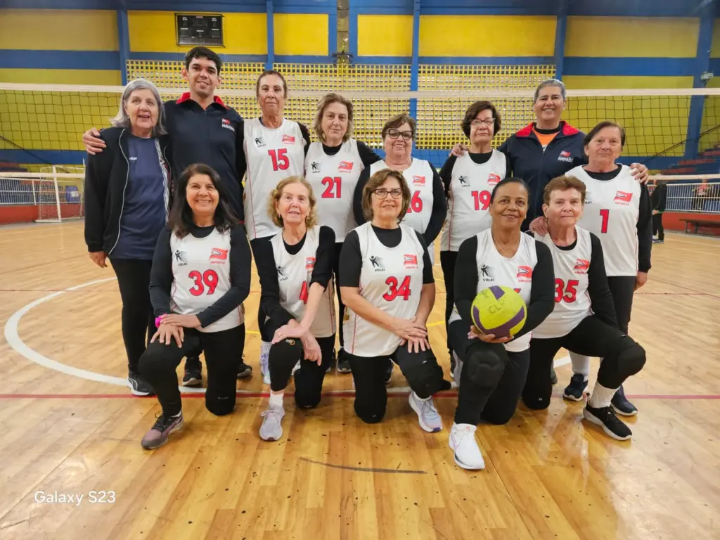voleibol-da-melhor-idade-de-amparo-tem-rodada-da-copa-campinas-e-amistoso-em-paulinia