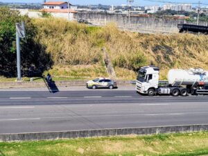 fiscalizacao-da-cetesb-teve-ponto-na-sp-332,-em-paulinia,-e-em-outras-28-rodovias-do-estado