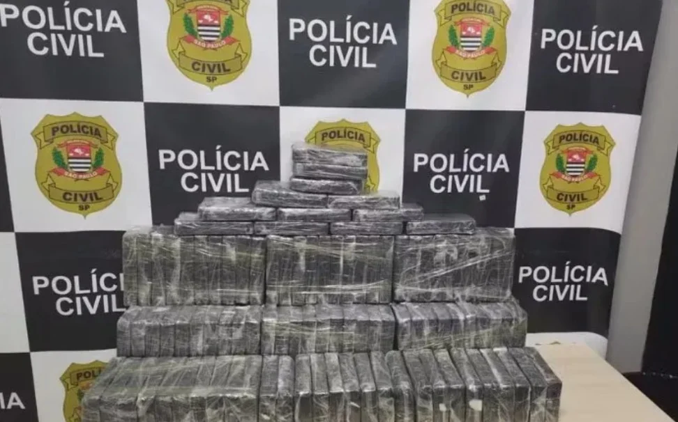 policia-civil-encontra-140-quilos-de-pasta-base-de-cocaina-em-caminhao-tanque-em-paulinia