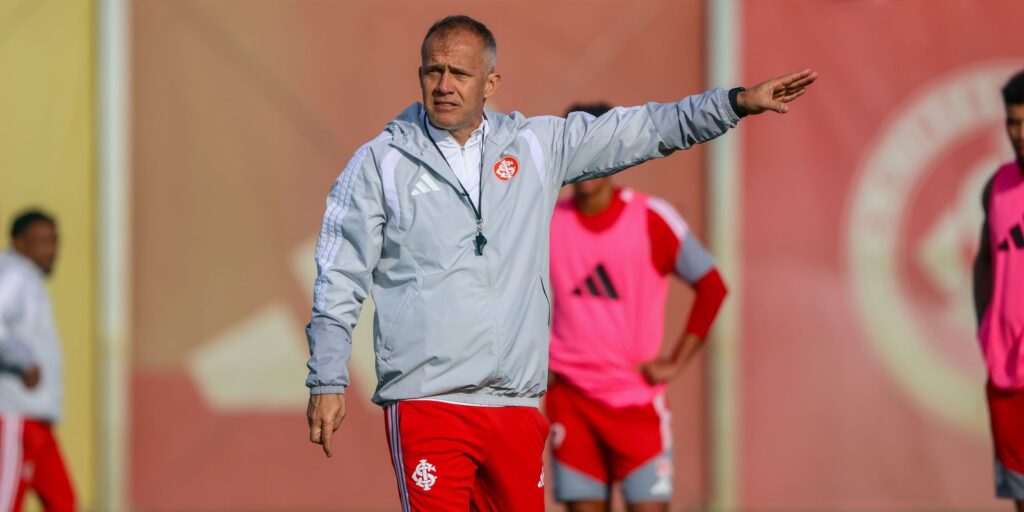 Internacional contrata técnico Eduardo Baptista até o final da temporada internacional-contrata-tecnico-eduardo-baptista-ate-o-fim-da-temporada