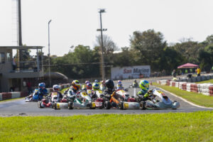 Campeonato San Marino de Kart chega à penúltima etapa com títulos em aberto campeonato-san-marino-de-kart-chega-a-penultima-etapa-com-titulos-em-aberto